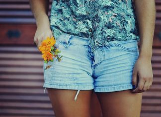 Modne wiosenne szorty Modne wiosenne szorty