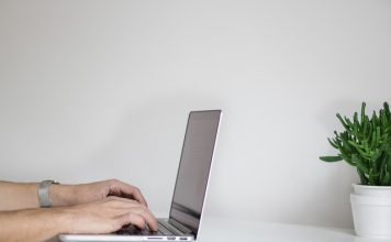 Jak tworzy się programy – kilka słów o programowaniu