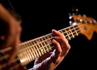 Jaką gitarę elektryczną wybrać na początek?Jaką gitarę elektryczną wybrać na początek?