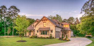 Market budowlany otwarty przez całą dobę