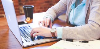 Co zrobić z katarem u niemowlaka?