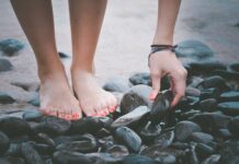 Jak podnieść motocykl bez podnośnika?