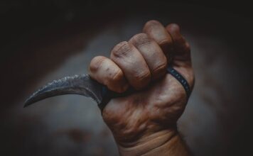 Czy nóż Karambit jest legalny?