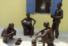 Jak się odmienia obrus?