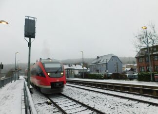 Czy w glanach można chodzić latem?