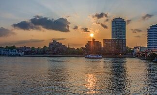 Co to znaczy Vauxhall?