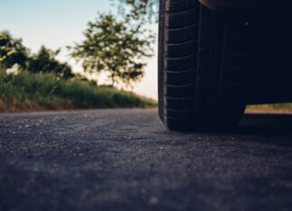Jak sprawdzić czy opona? Jak sprawdzić czy opona?