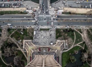 Jaką wysokość wanny w zabudowie?