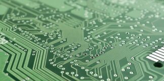 Za co odpowiada złącze elastyczne?