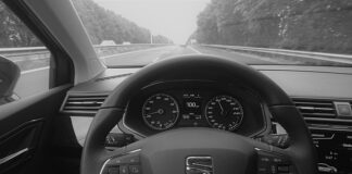 Jak włączyć tempomat w Kia Optima?