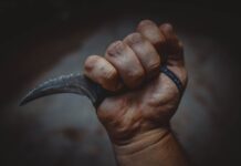 Czy Karambit jest ostry?