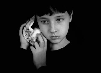 Jak chronić słuch na koncercie?