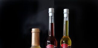 Czy ocet rozpuszcza kamień?