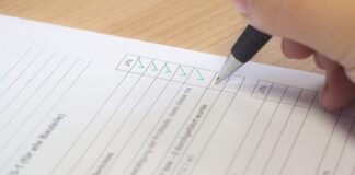 Jakie są standardy płyt głównych?