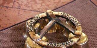 Kiedy zakłada się opaskę uciskową?