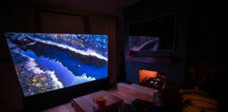 Kino domowe dla każdego budżetu: Porównanie flagowców i opłacalnych modeli od wielkiej trójki producentów Kino domowe